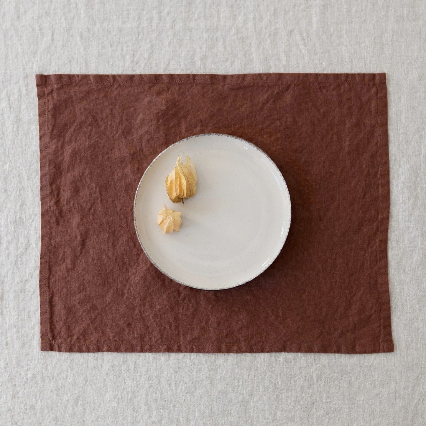 Chocolate Lightweight lino Single staltiesėlė — naturalusdrabuziai.lt