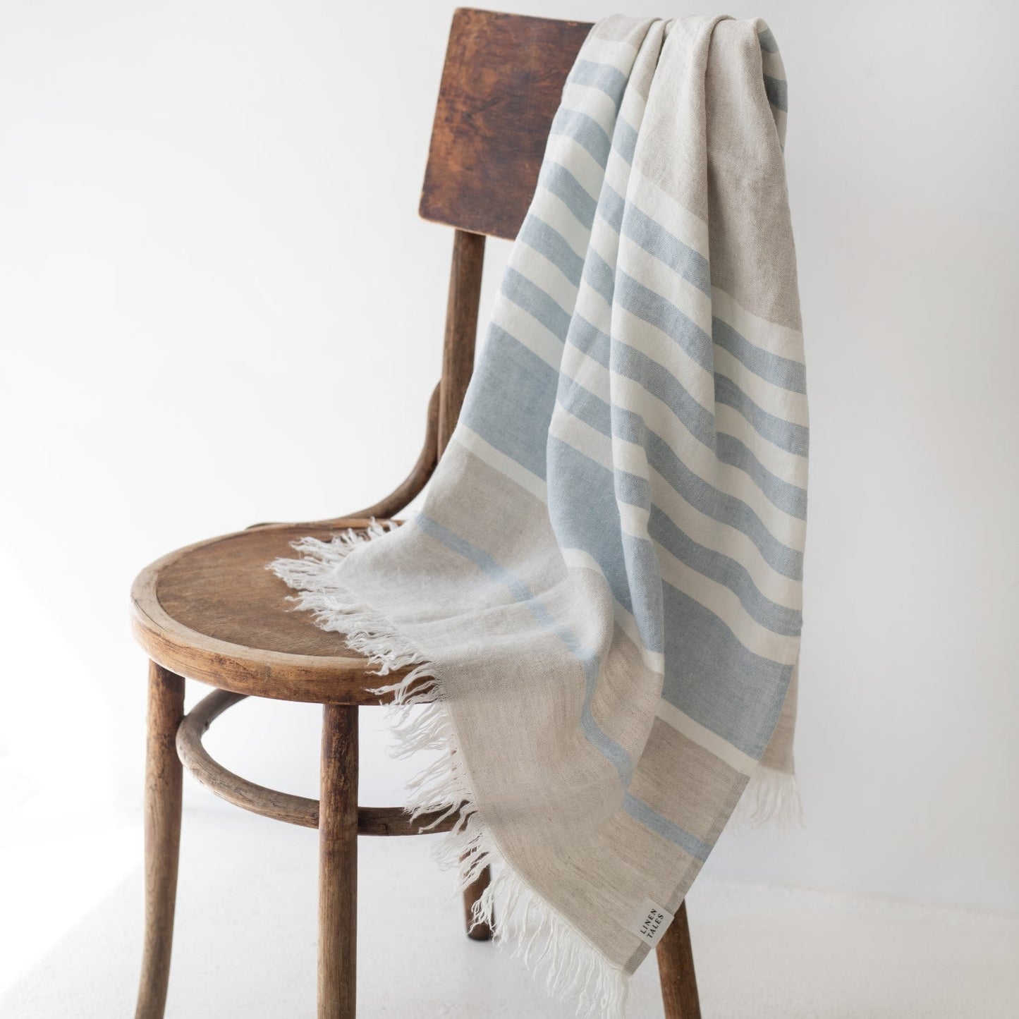Allure Stripe lino paplūdimio rankšluostis — naturalusdrabuziai.lt