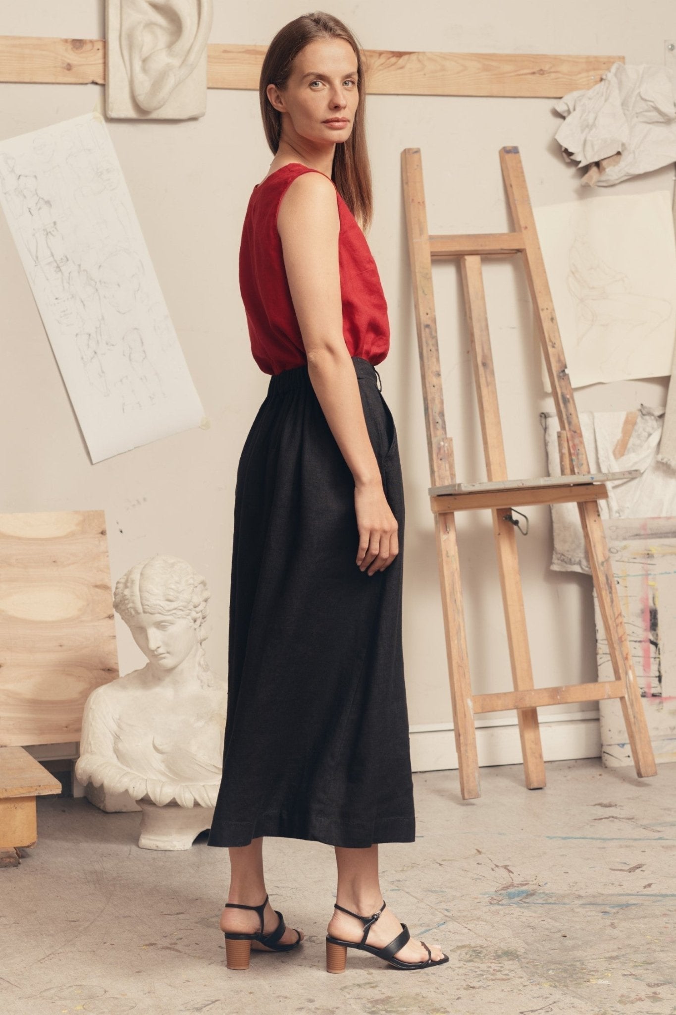 Black Linen Gardenia Skirt