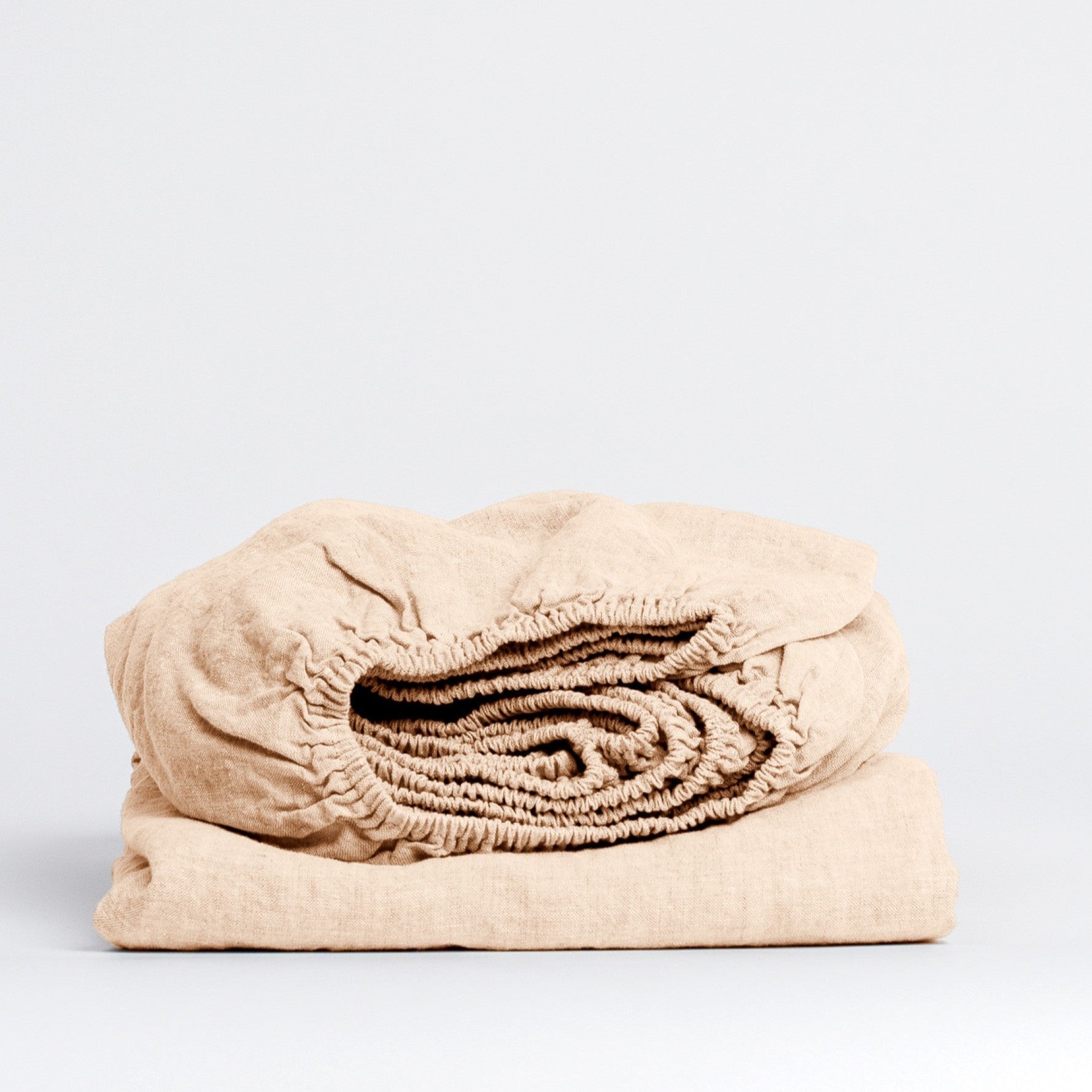 Brazilian Sand lino kampinė paklodė — naturalusdrabuziai.lt