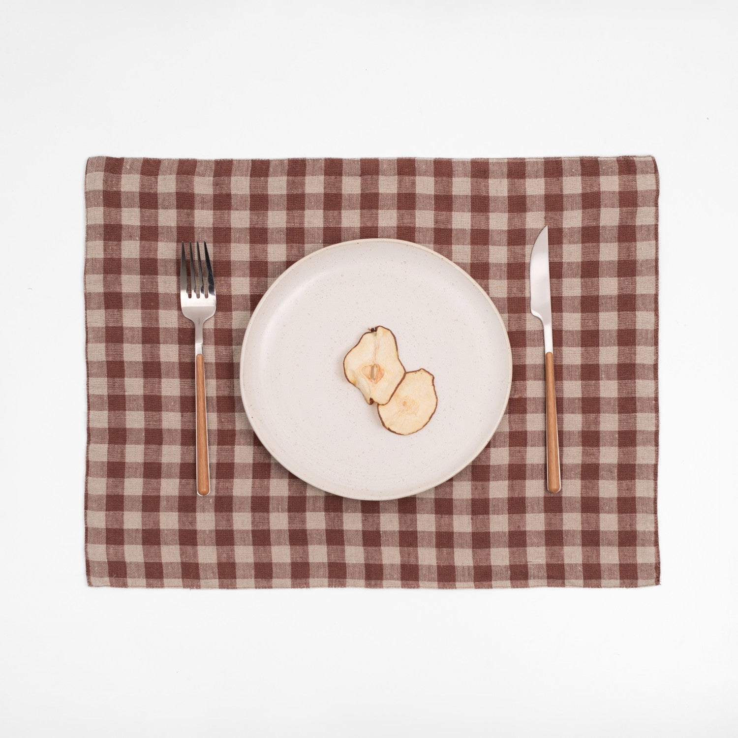 Chocolate Gingham lino staltiesėlė — naturalusdrabuziai.lt