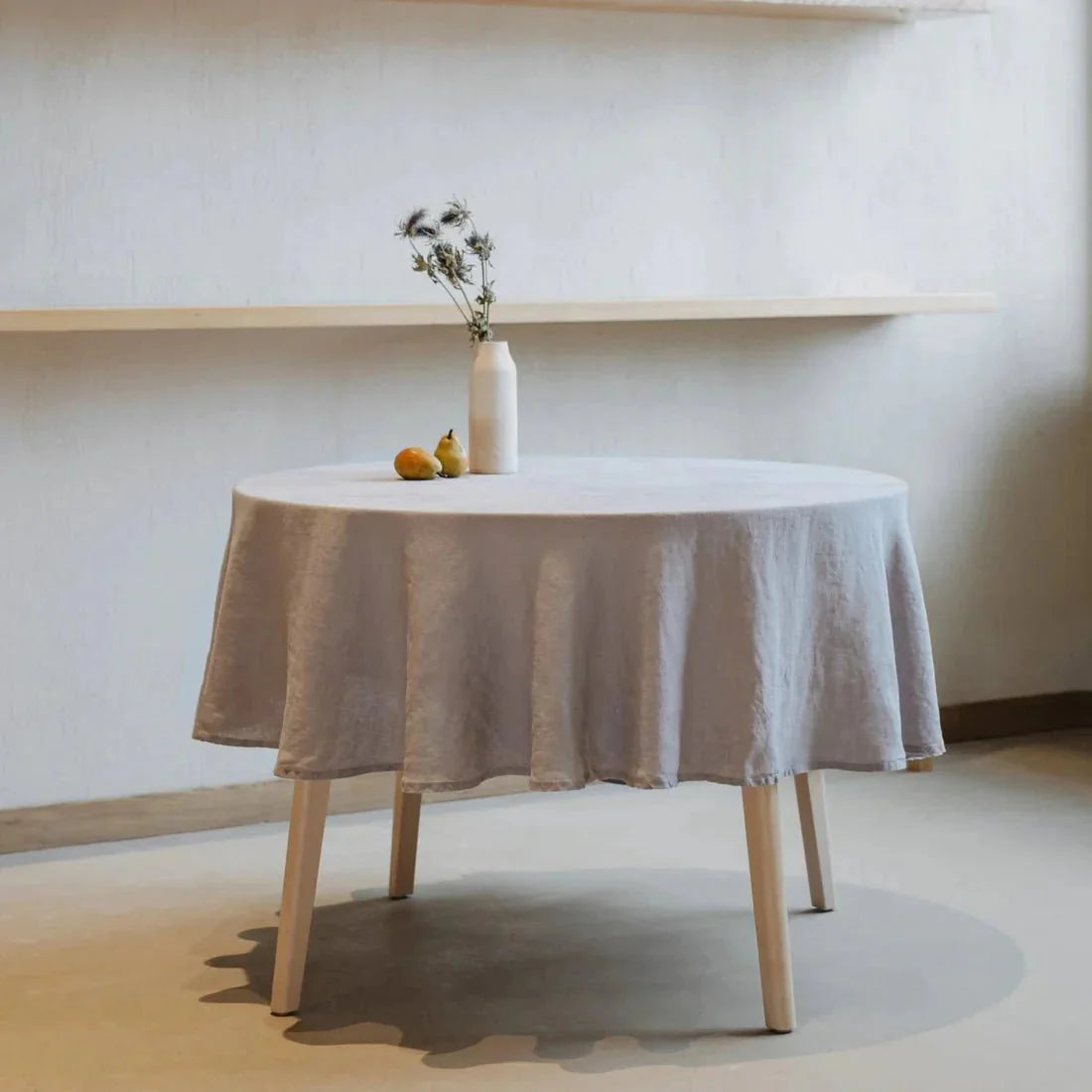 Light Grey Lightweight lino Round staltiesė — naturalusdrabuziai.lt