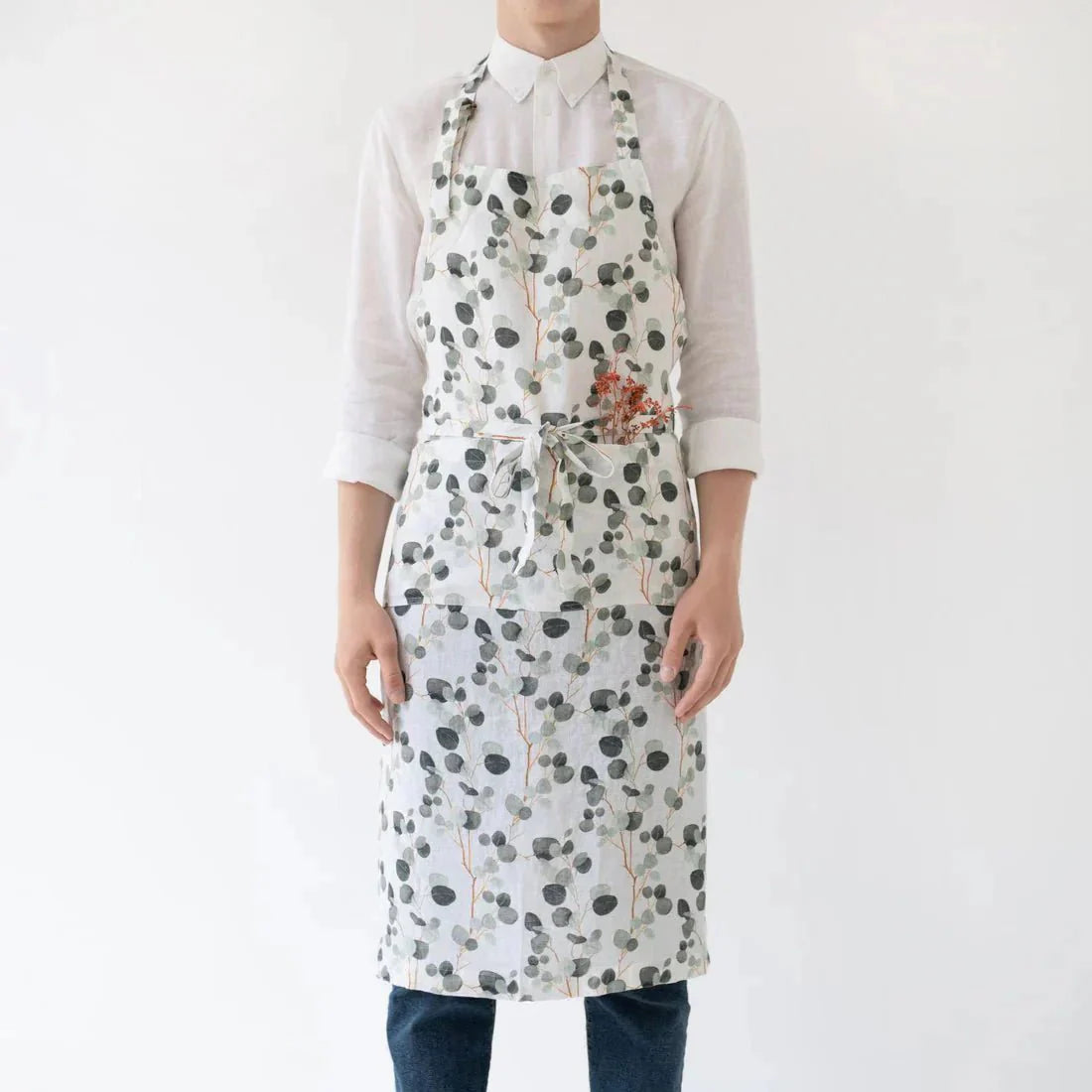 LIMITED EDITION Eucalyptus lino šefo prijuostė — naturalusdrabuziai.lt