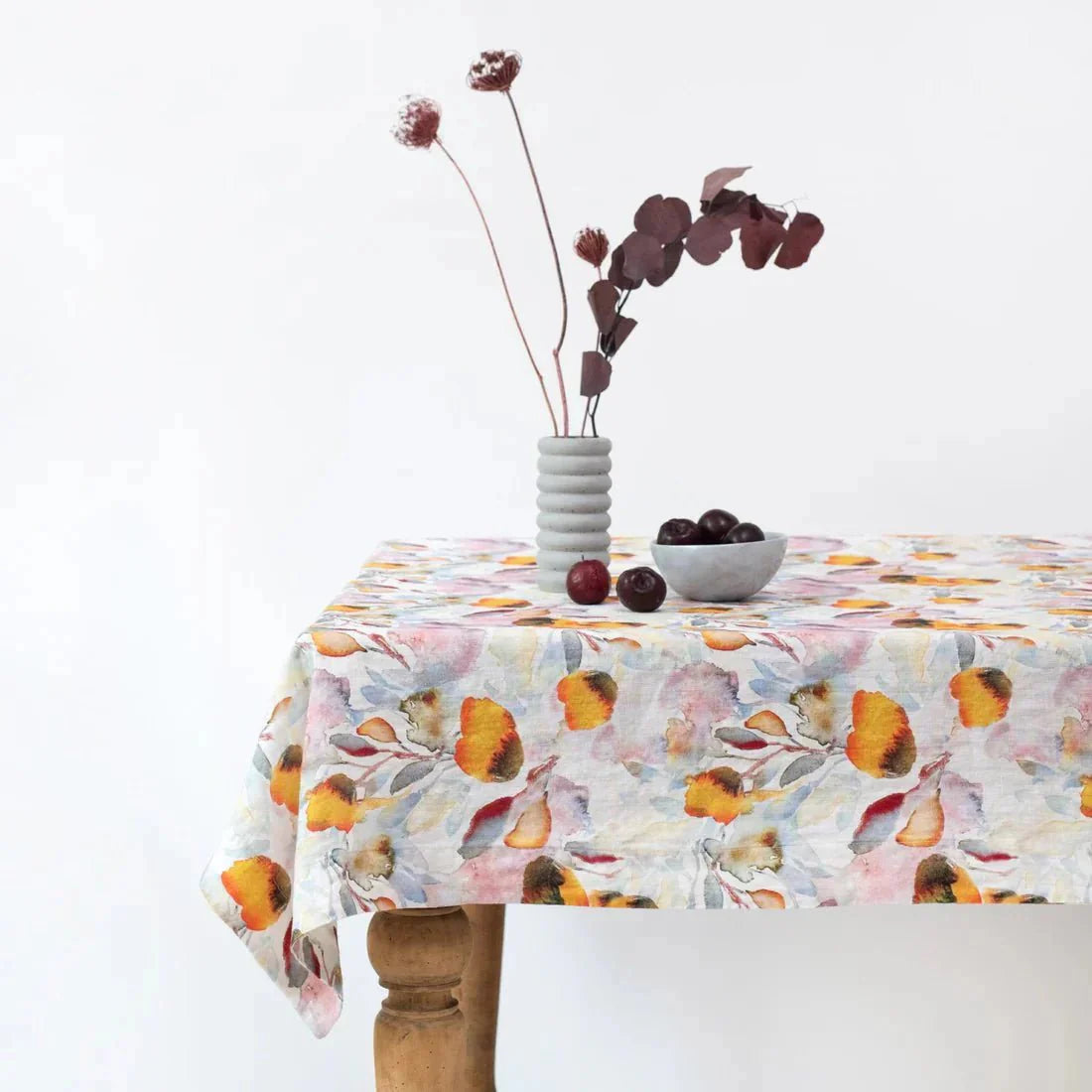 LIMITED EDITION Orange Flow lino staltiesė — naturalusdrabuziai.lt