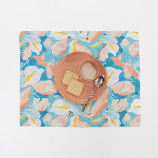 LIMITED EDITION Pastel Iris lino staltiesėlė — naturalusdrabuziai.lt