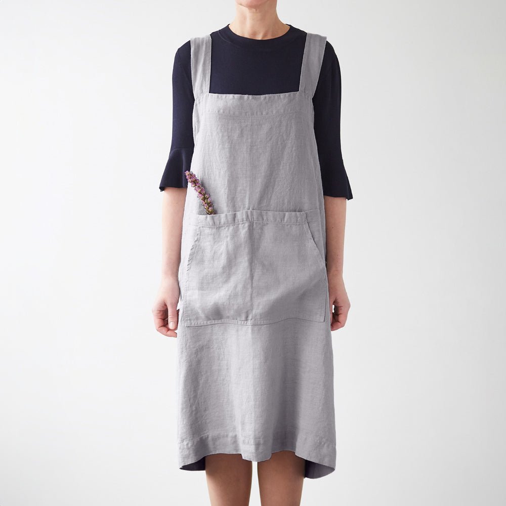 lino Tales Light Grey lino Pinafore prijuostė — naturalusdrabuziai.lt