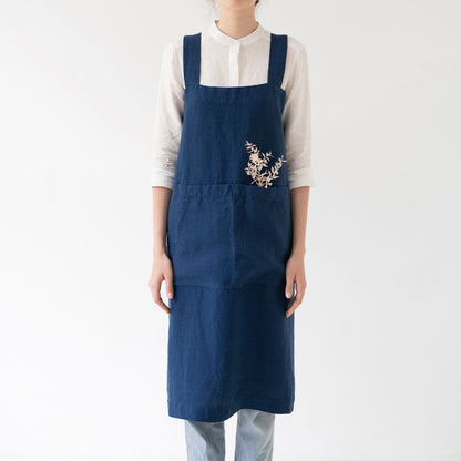 lino Tales Navy lino Pinafore prijuostė — naturalusdrabuziai.lt