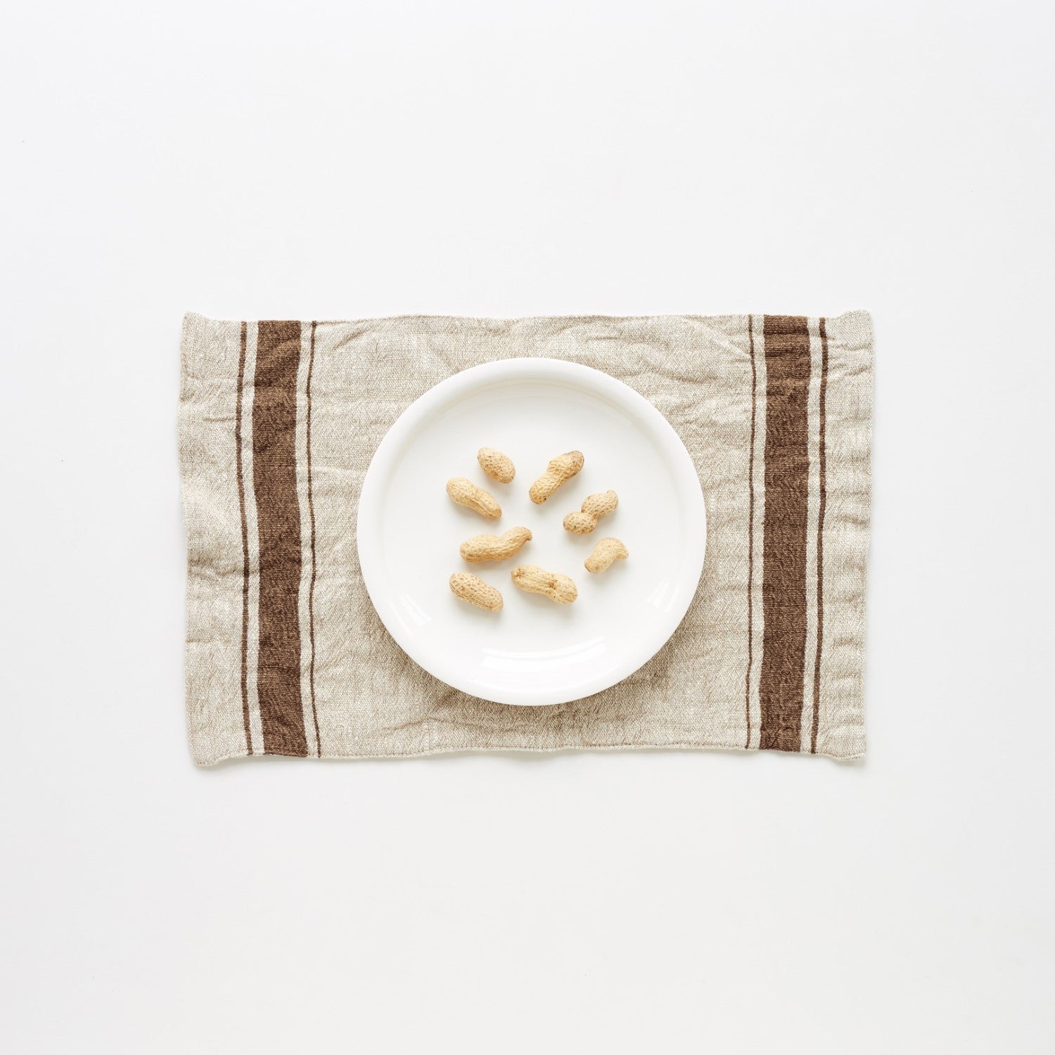 Mocca Stripe Vintage lino staltiesėlė — naturalusdrabuziai.lt