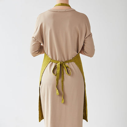 Moss Green lino kasdienė prijuostė — naturalusdrabuziai.lt