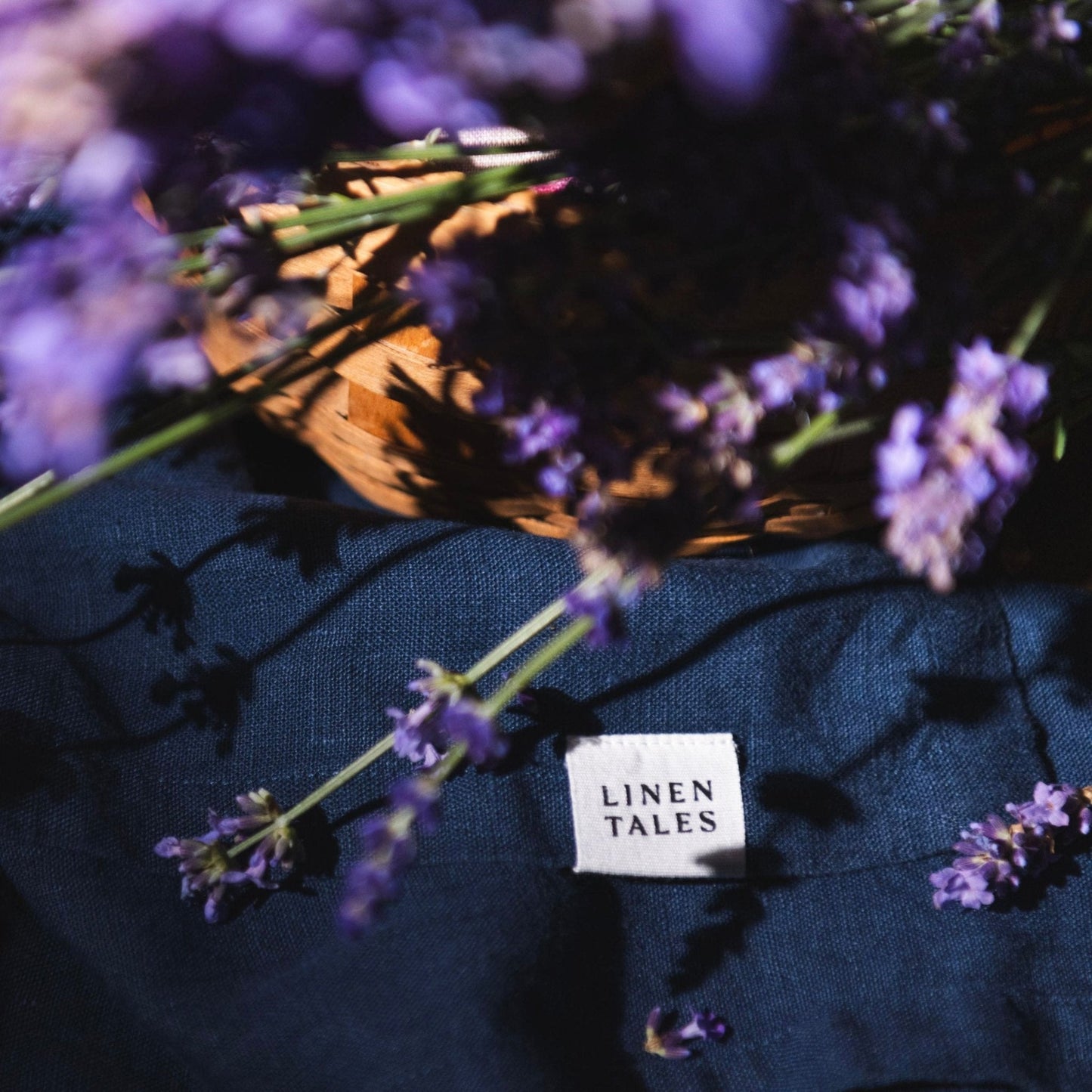 Navy lino stalo takelis — naturalusdrabuziai.lt