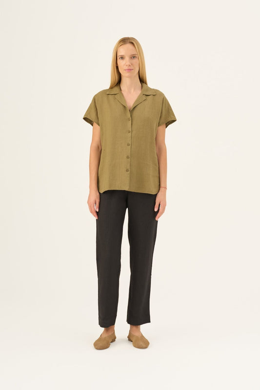 Olive Khaki lino Melody marškiniai — naturalusdrabuziai.lt