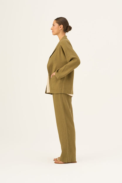 Olive Khaki lino Sonata švarkas — naturalusdrabuziai.lt