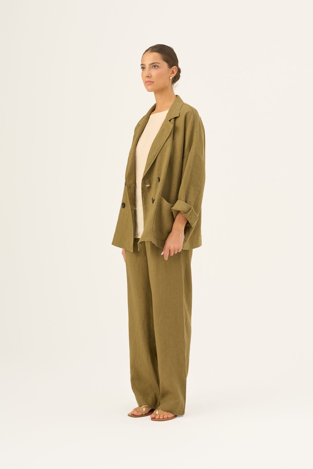 Olive Khaki lino Willow kelnės — naturalusdrabuziai.lt