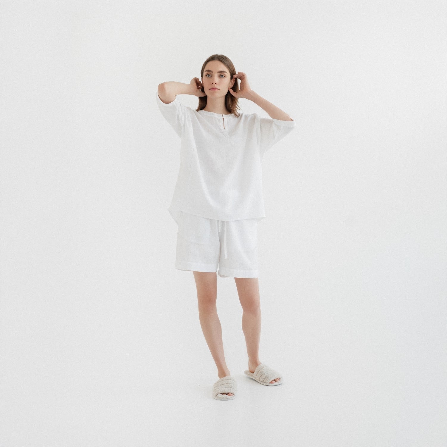 Optical White lino Clover Pyjama rinkinys — naturalusdrabuziai.lt