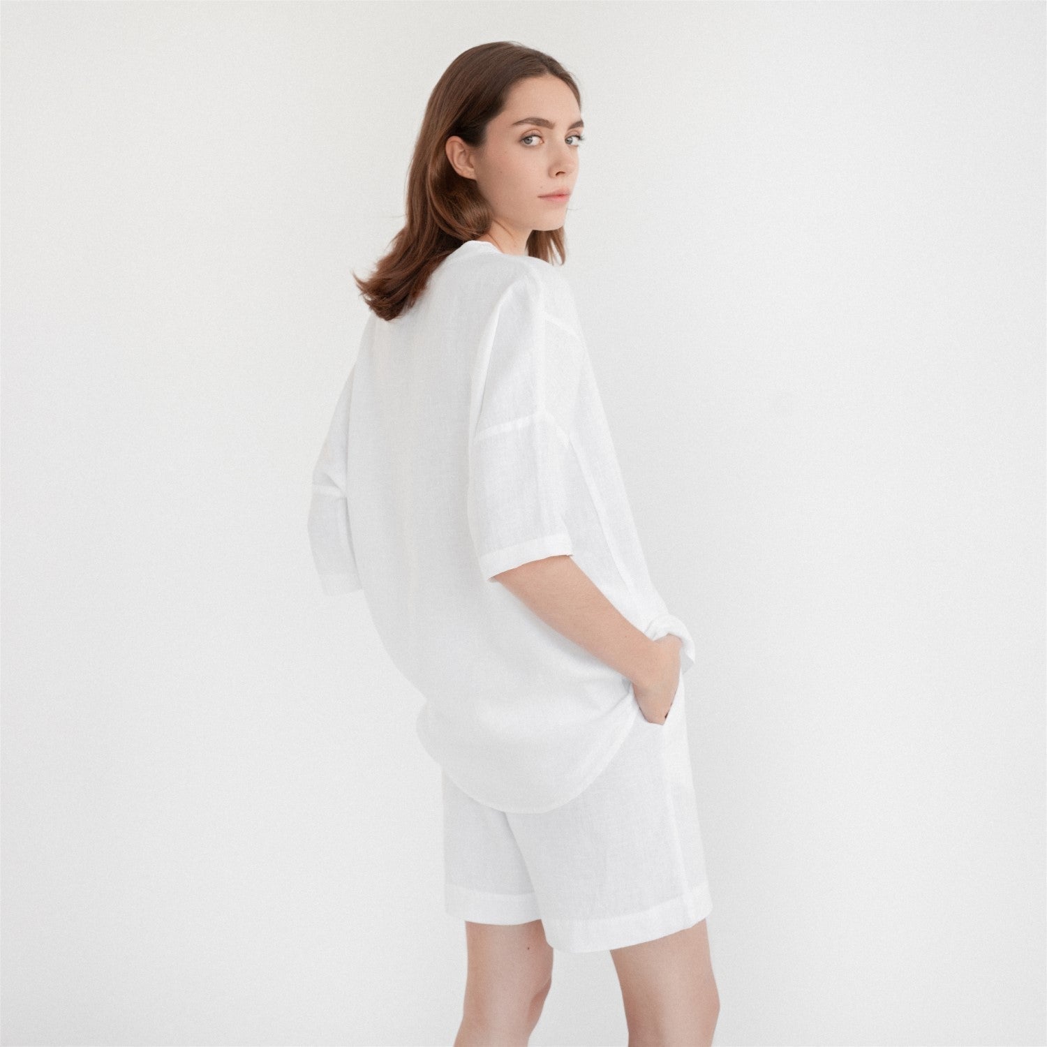 Optical White lino Clover Pyjama rinkinys — naturalusdrabuziai.lt