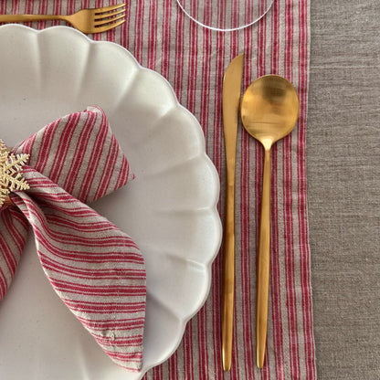 Red Natural Stripes lino stalo takelis — naturalusdrabuziai.lt